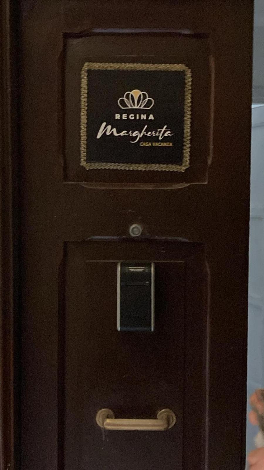Regina Margherita Casa Vacanza ชิวิตาเวกเกีย ภายนอก รูปภาพ